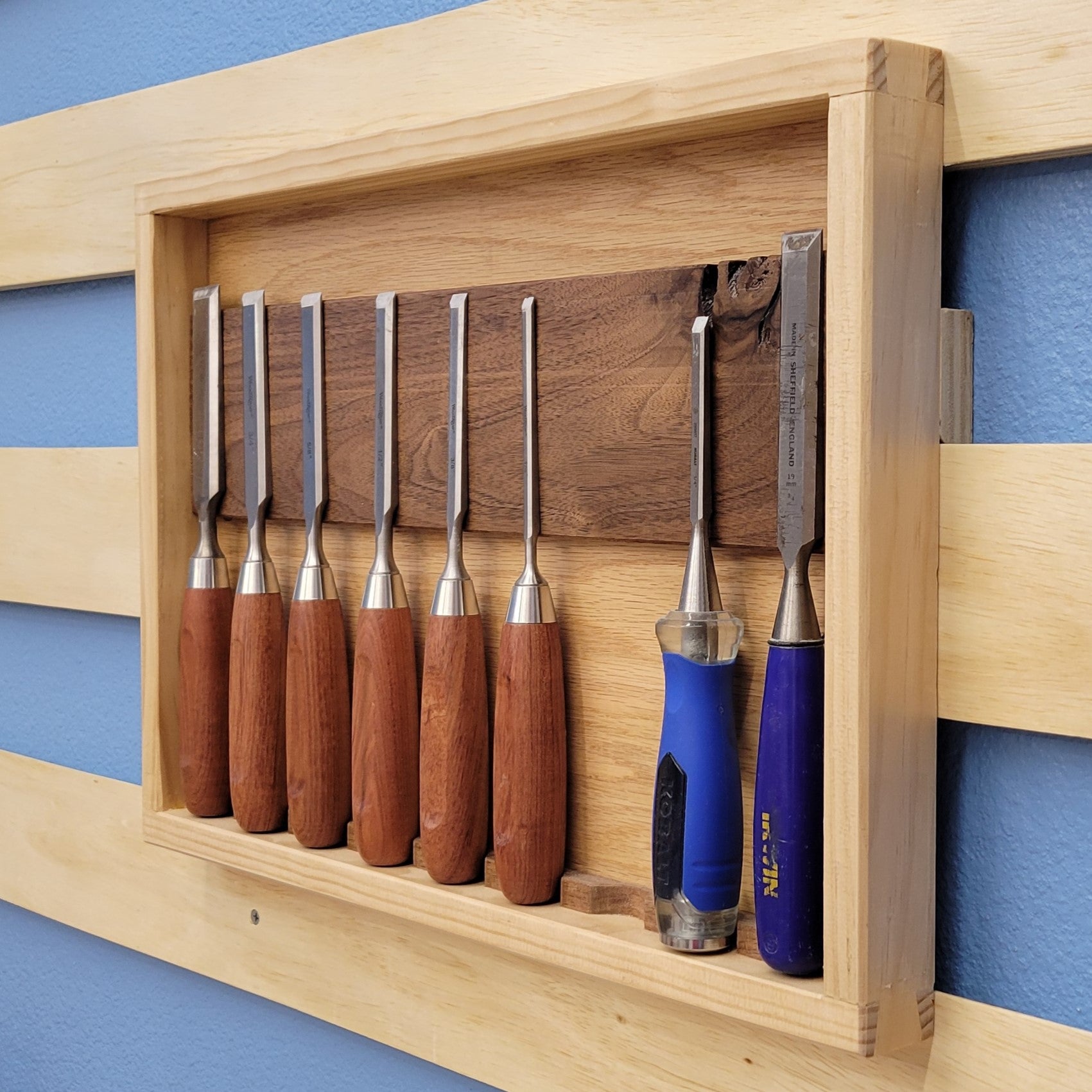 Magnetic Chisel Rack – Stumbling Bear Woodcraft